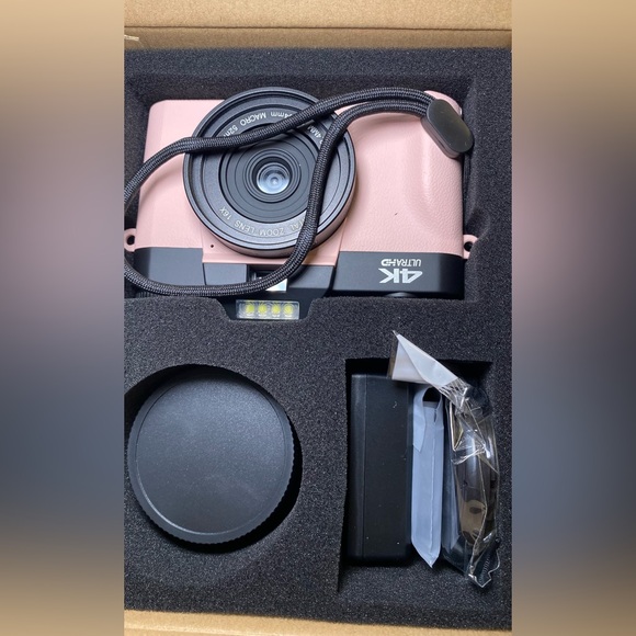 Pink 4K Digital Camera, 56MP Camera with 180° Flip Screen, - Picture 4 of 17